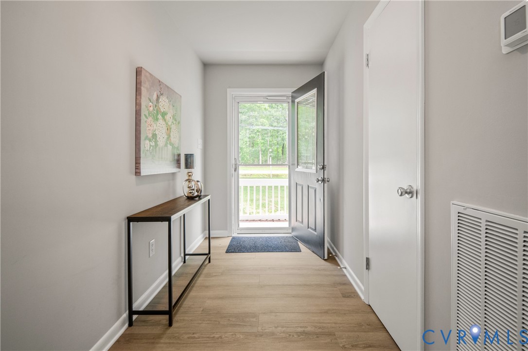 4400 Treely Road Chester, VA 23831 - Photo 4 of 41