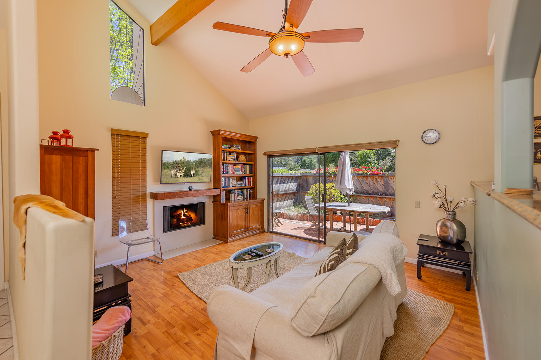 211 North Carrillo Road, Unit E Ojai, CA 93023 - Photo 6 of 27 a living room with furniture and a flat screen tv