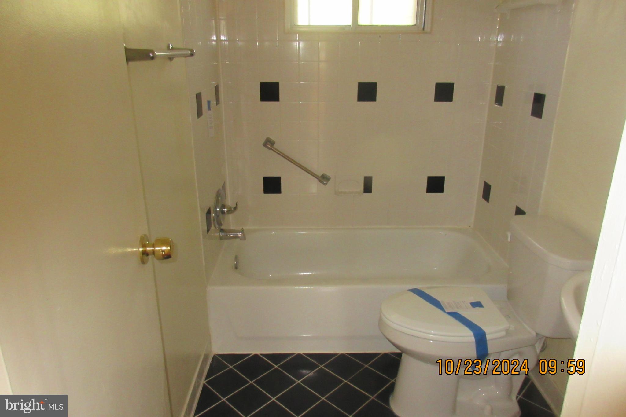919 Benson Terrace Silver Spring, MD 20901 - Photo 7 of 12 Bathroom