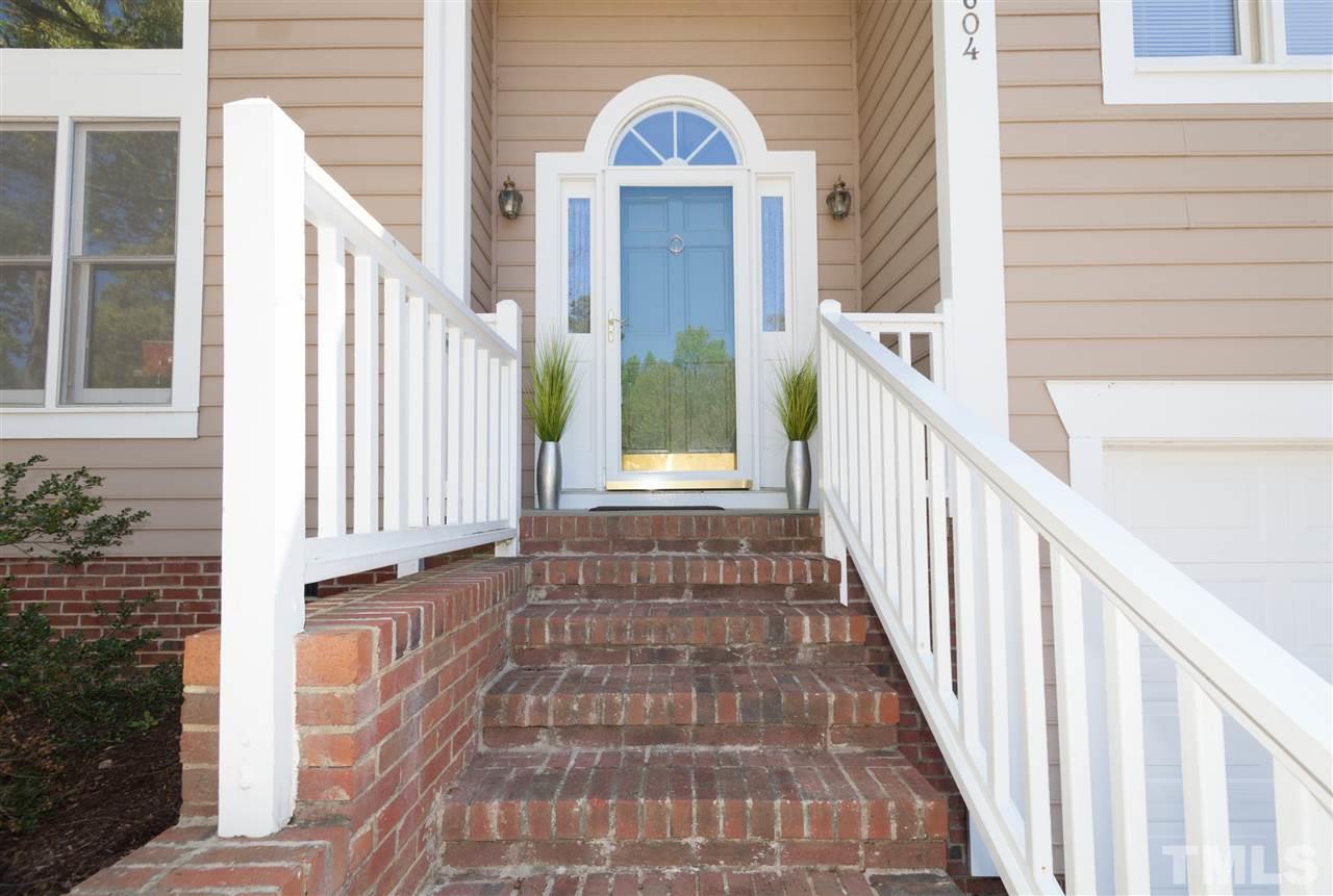 8604 Vanburgh Court Raleigh, NC 27615 - Photo 2 of 25 Gallery Image 2
