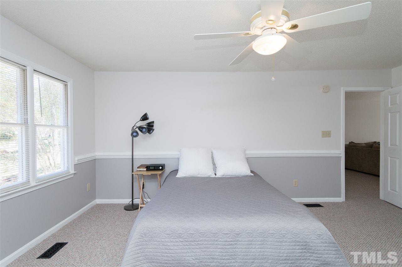 8604 Vanburgh Court Raleigh, NC 27615 - Photo 16 of 25 Gallery Image 16