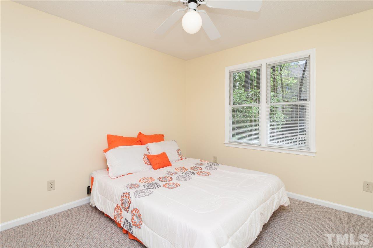 8604 Vanburgh Court Raleigh, NC 27615 - Photo 17 of 25 Gallery Image 17