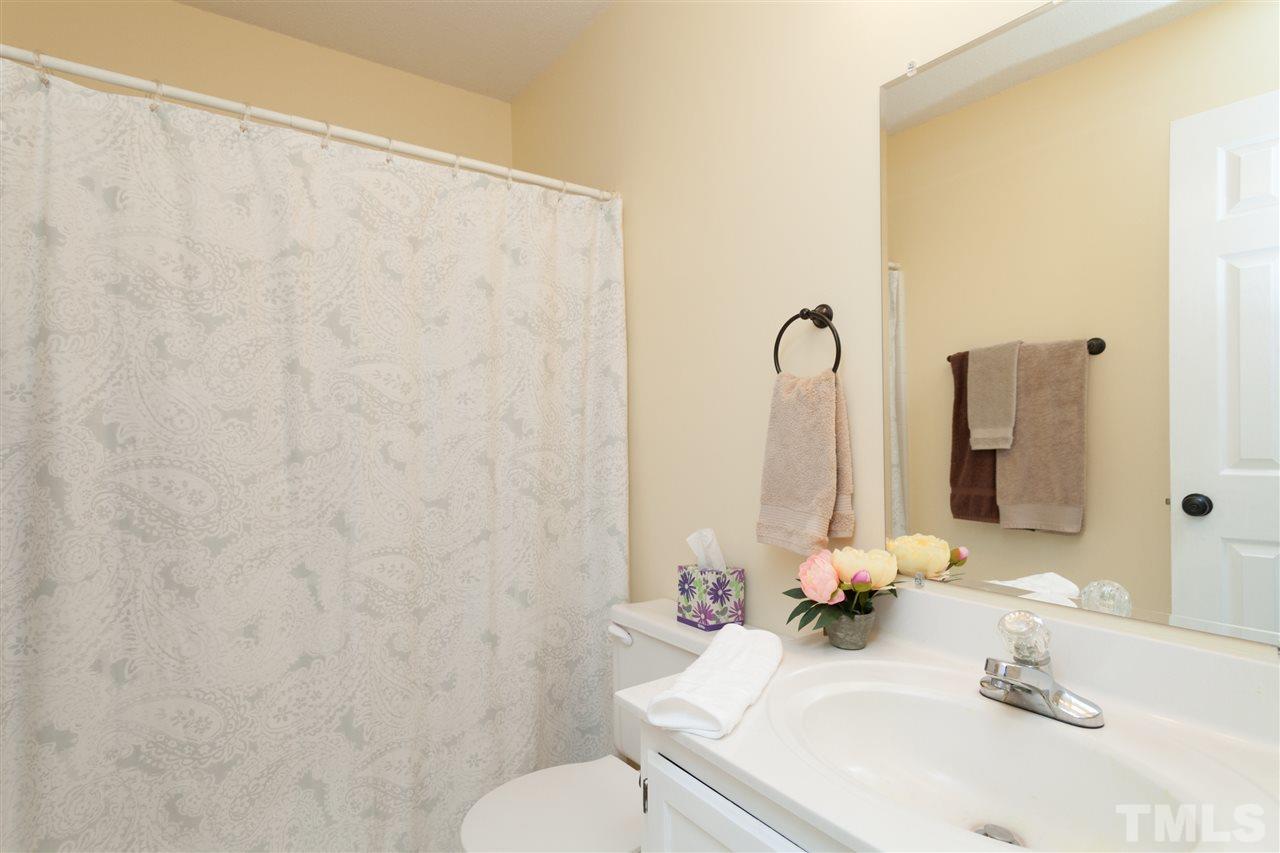 8604 Vanburgh Court Raleigh, NC 27615 - Photo 18 of 25 Gallery Image 18