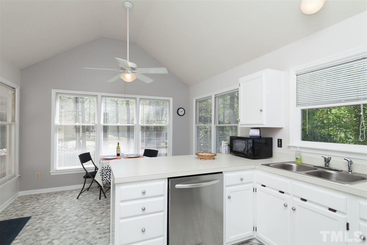 8604 Vanburgh Court Raleigh, NC 27615 - Photo 8 of 25 Gallery Image 8