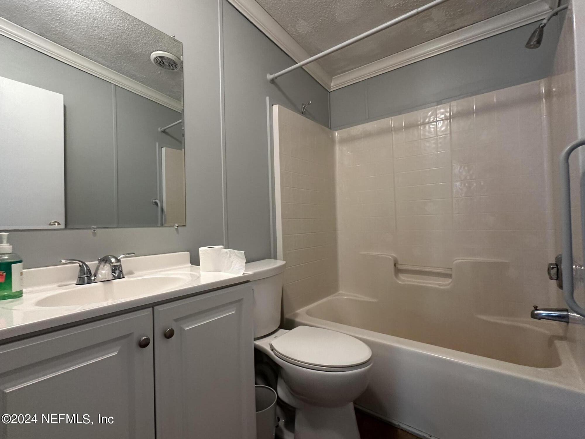 8026 Old Plank Road Jacksonville, FL 32220 - Photo 13 of 28 Hall Bathroom