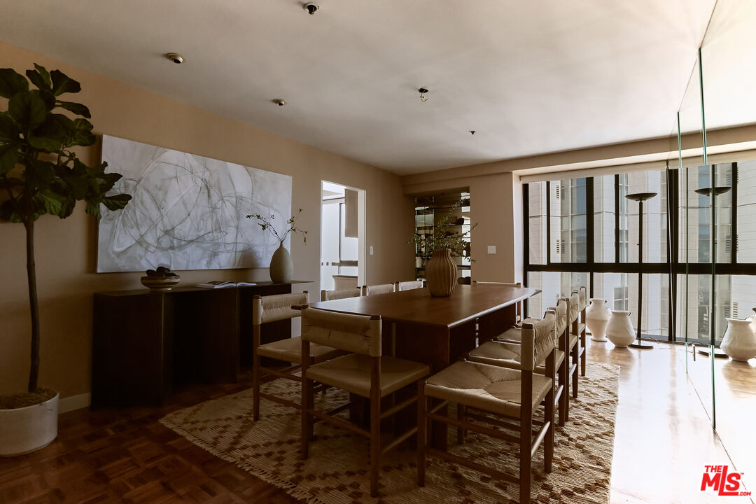 10790 Wilshire Boulevard, Unit 1603 Los Angeles, CA 90024 - Photo 14 of 35