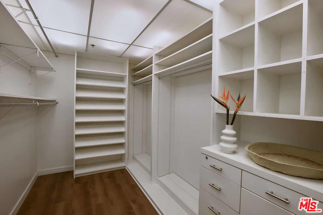 10790 Wilshire Boulevard, Unit 1603 Los Angeles, CA 90024 - Photo 31 of 35