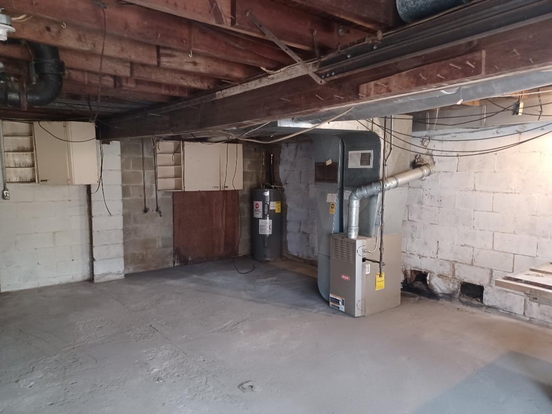4335 Nichols Road Battle Creek, MI 49015 - Photo 14 of 15 Base4