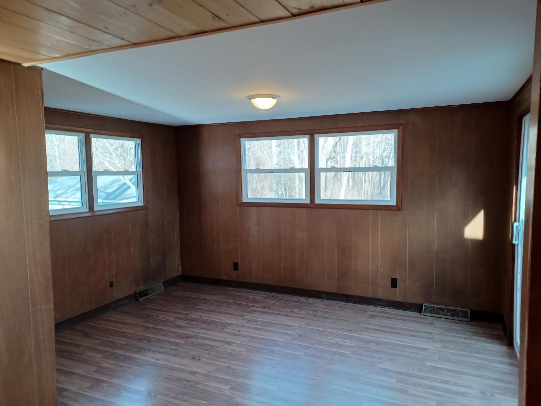 4335 Nichols Road Battle Creek, MI 49015 - Photo 4 of 15 Dr1