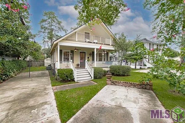 $2,400 | 5353 Capital Heights Avenue, Baton Rouge, LA 70806