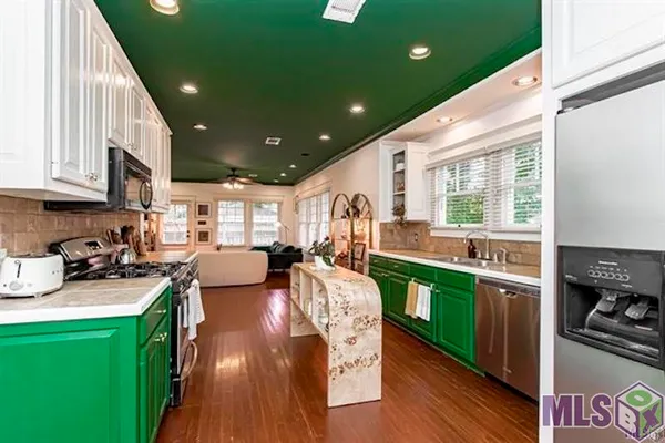 $2,400 | 5353 Capital Heights Avenue, Baton Rouge, LA 70806