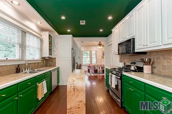 $2,400 | 5353 Capital Heights Avenue, Baton Rouge, LA 70806