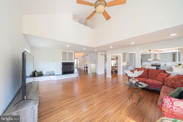 $689,950 | 1907 Mayflower Drive, Quakertown, PA 18951