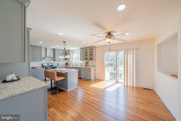 $689,950 | 1907 Mayflower Drive, Quakertown, PA 18951