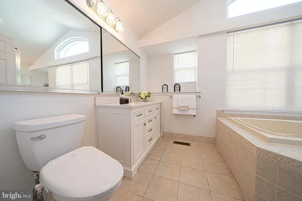 $689,950 | 1907 Mayflower Drive, Quakertown, PA 18951