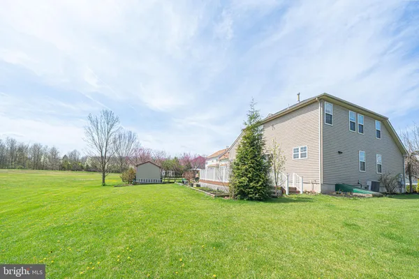 $689,950 | 1907 Mayflower Drive, Quakertown, PA 18951