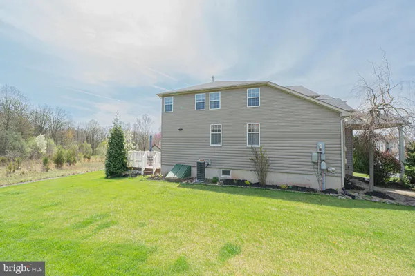 $689,950 | 1907 Mayflower Drive, Quakertown, PA 18951