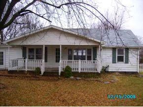 2695 East Everton Road Connersville, IN 47331 - Photo 1 of 5