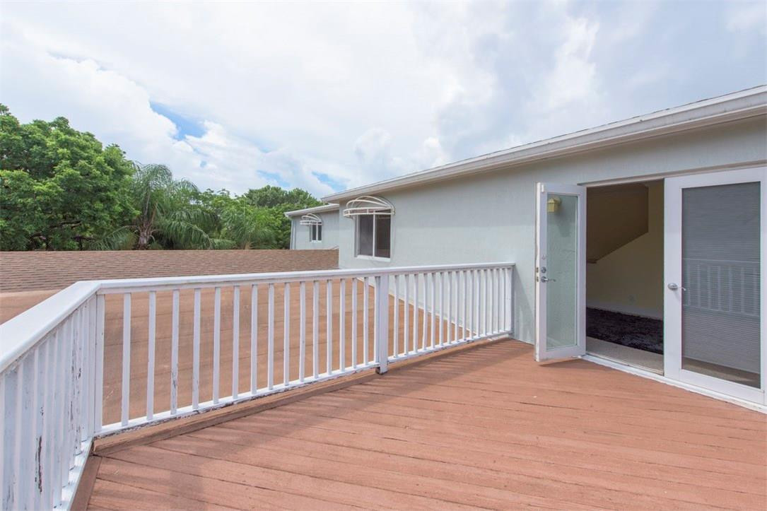 3405 Leigh Road Pompano Beach, FL 33062 - Photo 24 of 35 a view of a balcony