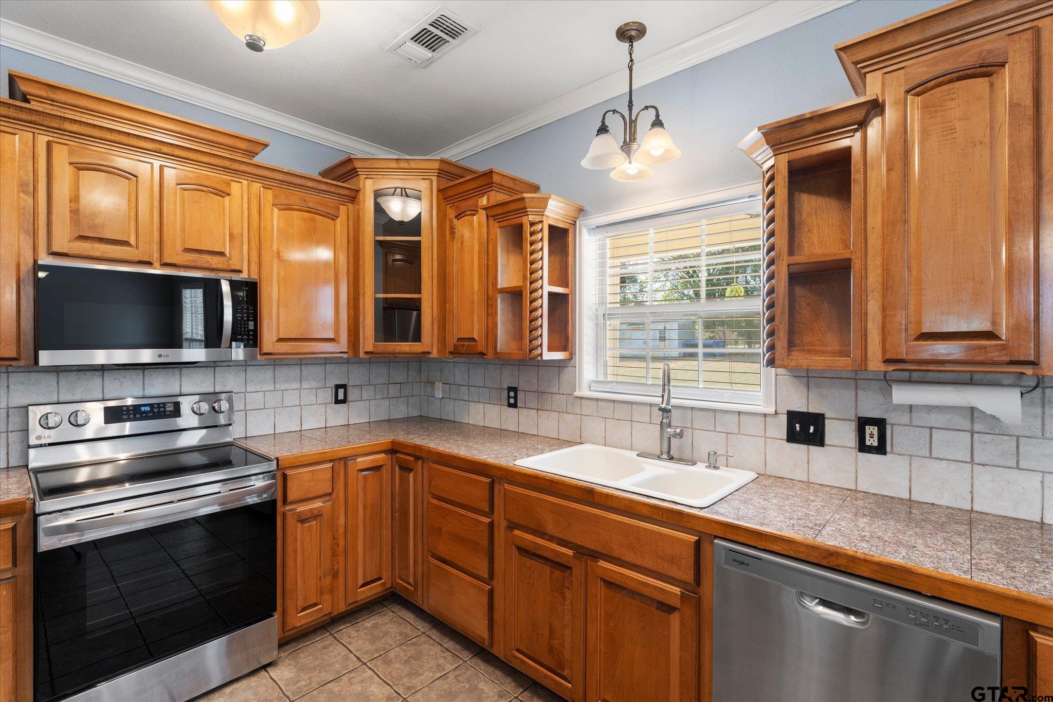 150 County Rd NE 2045 Mount Vernon, TX 75457 - Photo 11 of 41 Gallery Image 11