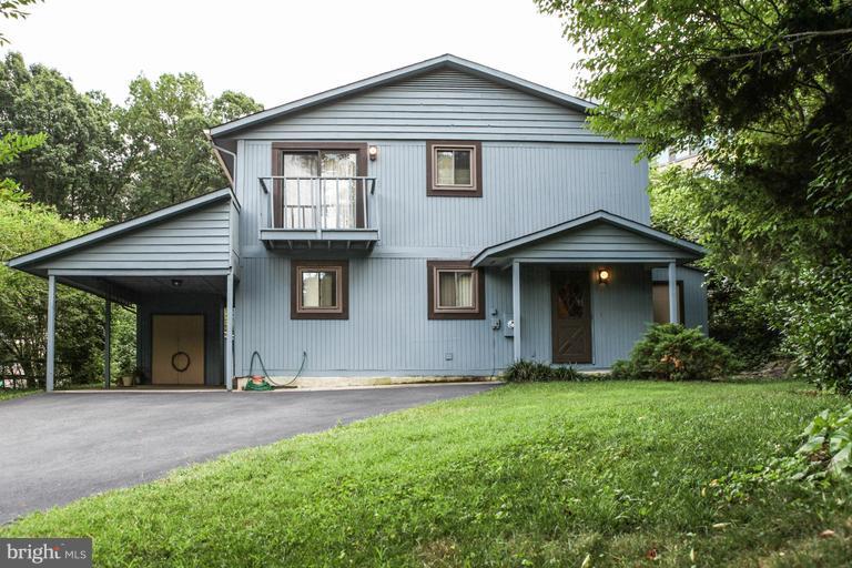 1106 North Rockingham Street Arlington, VA 22205 - Photo 1 of 1 Exterior (Front)