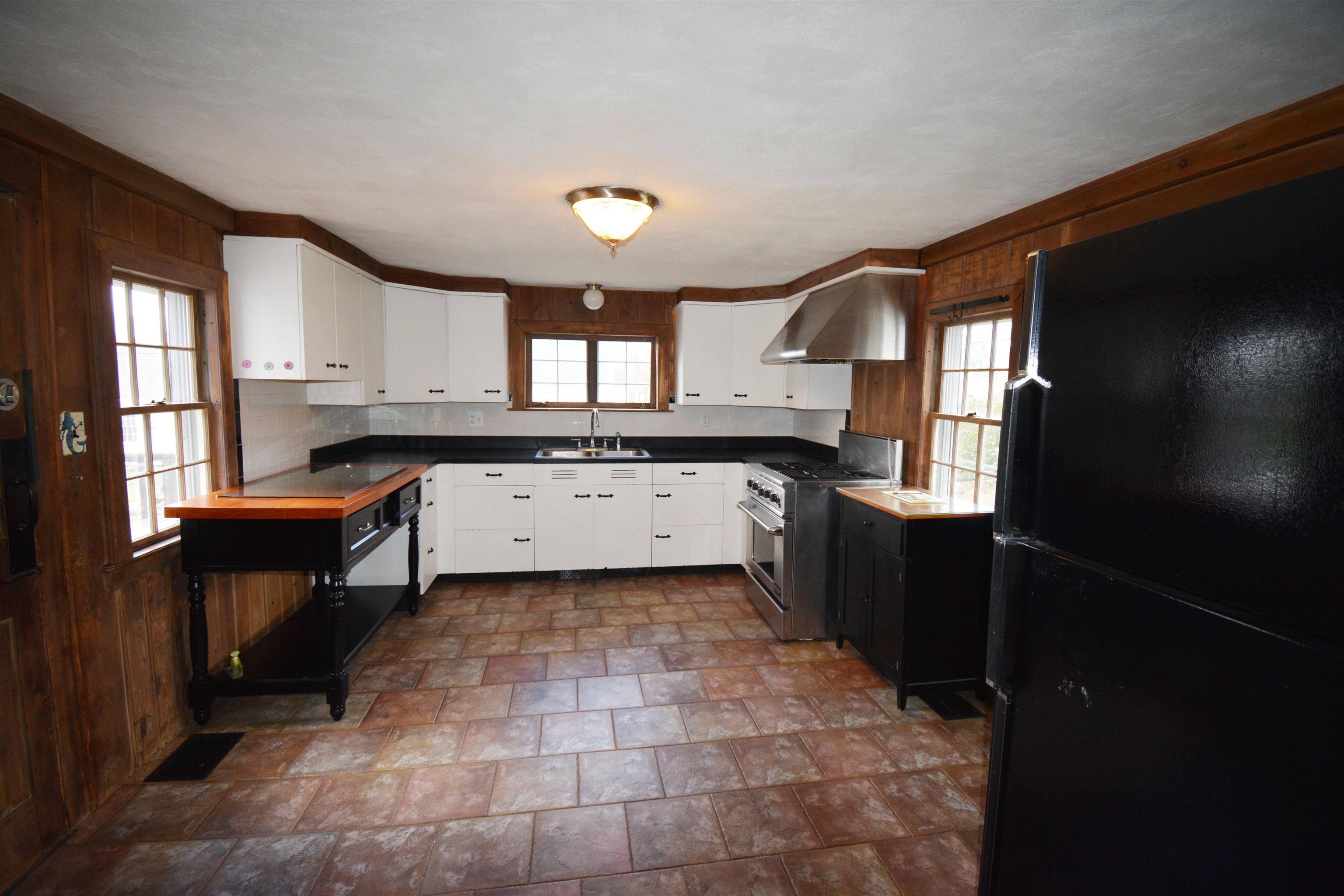 138 Mill Road Hampton, NH 03842 - Photo 12 of 40 Gallery Image 12