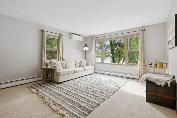 $470,000 | 6567 150th Avenue Northeast, Spicer, MN 56288