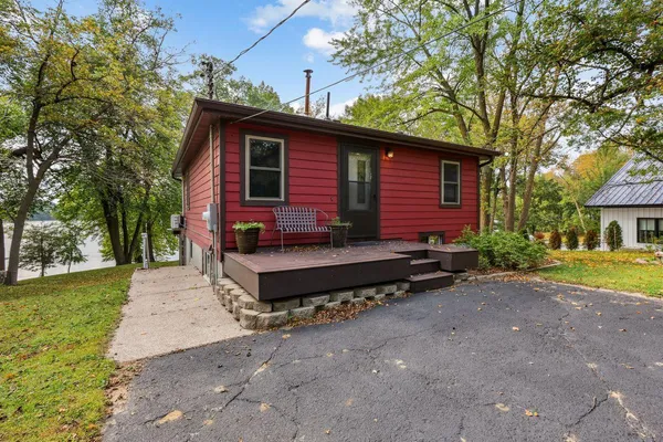 $470,000 | 6567 150th Avenue Northeast, Spicer, MN 56288