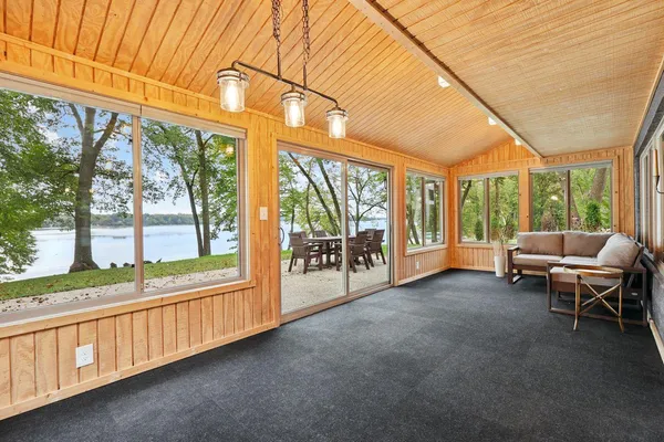 $470,000 | 6567 150th Avenue Northeast, Spicer, MN 56288