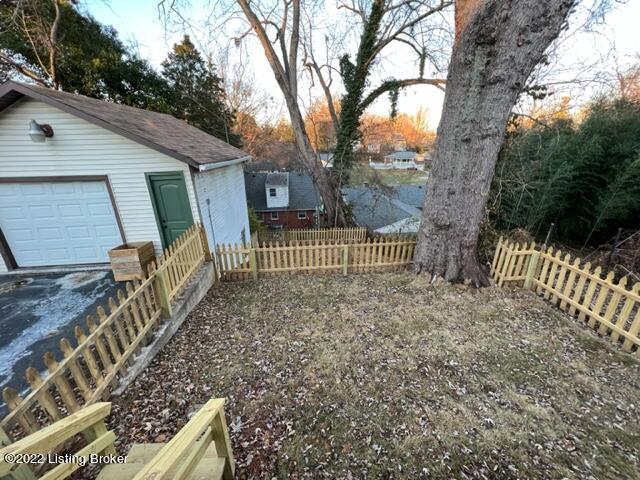 603 Edith Road Louisville, KY 40206 - Photo 44 of 46 IMG_2122