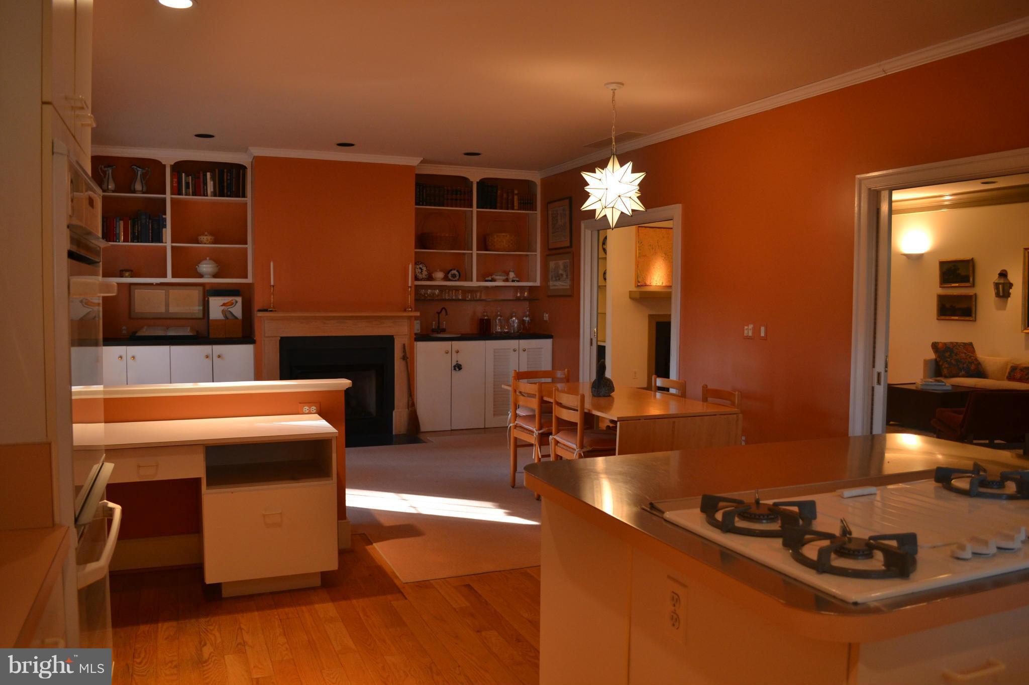 8845 Teal Point Road Easton, MD 21601 - Photo 14 of 16 Family Room