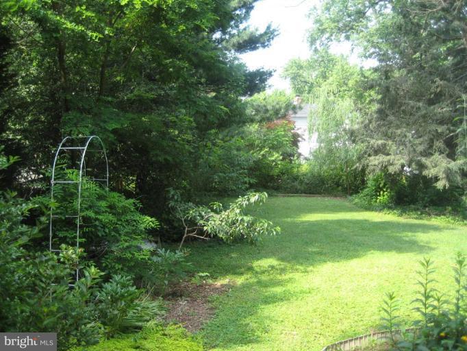 222 Baden Street Silver Spring, MD 20901 - Photo 21 of 21 Fully fenced with mature trees for totally privacy
