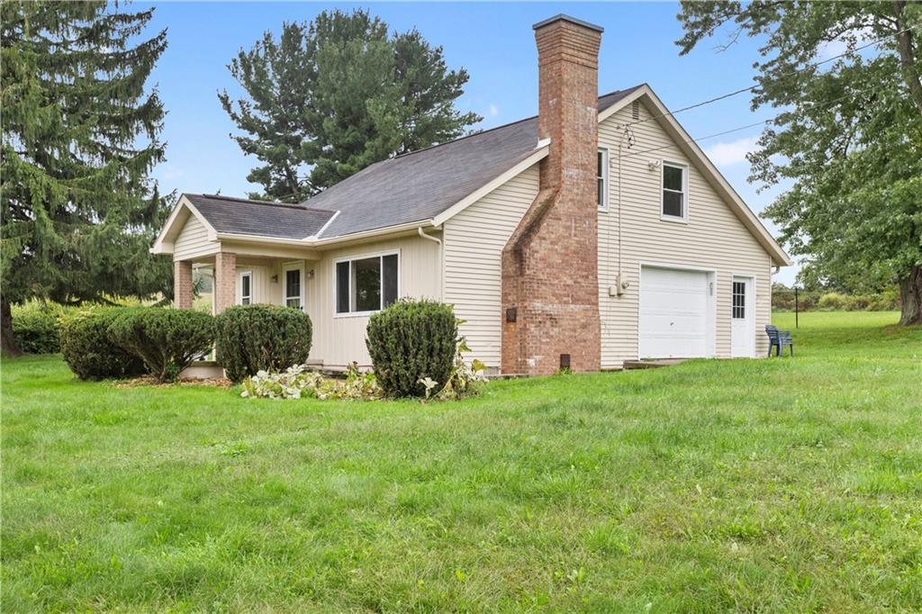 171 Campmeeting Road Clinton, PA 15026 - Photo 2 of 28 Gallery Image 2