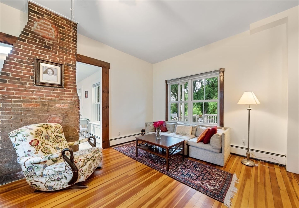 17 Myrtle Street Boston, MA 02130 - Photo 26 of 42