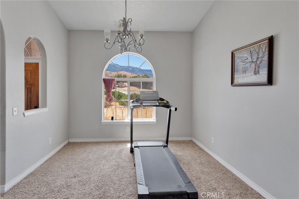 1220 Hollister Road Pinon Hills, CA 92372 - Photo 15 of 49