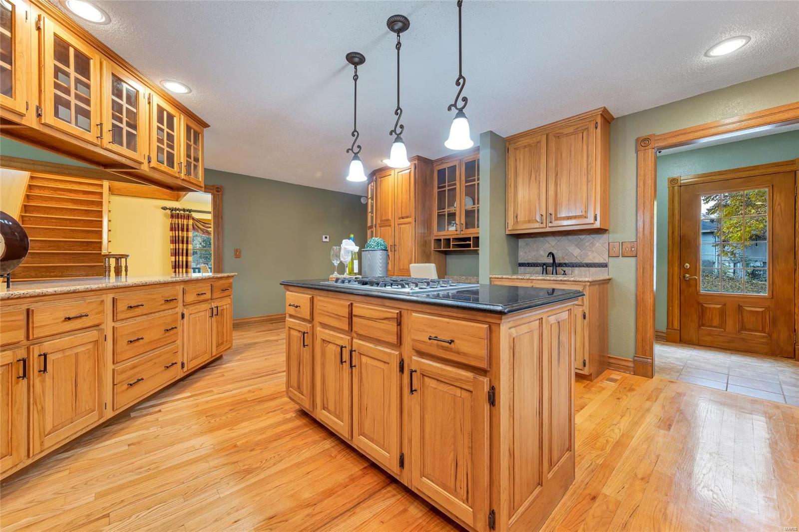 7306 Pin Oak Road Edwardsville, IL 62025 - Photo 4 of 45