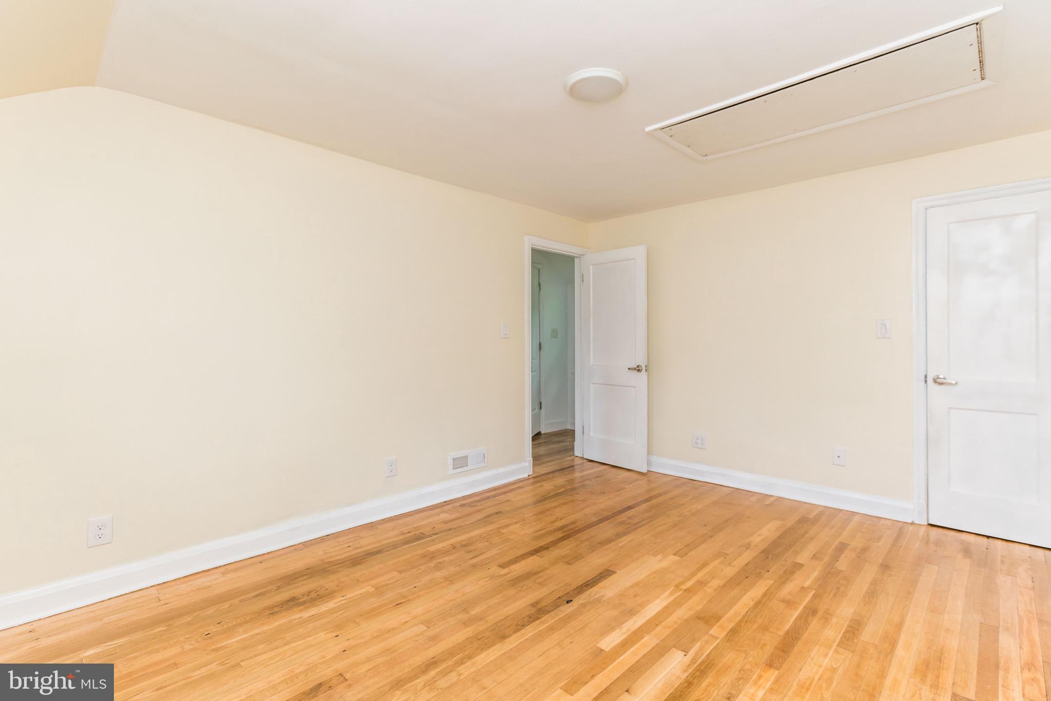 5023 Pilgrim Road Baltimore, MD 21214 - Photo 15 of 30 Gallery Image 15