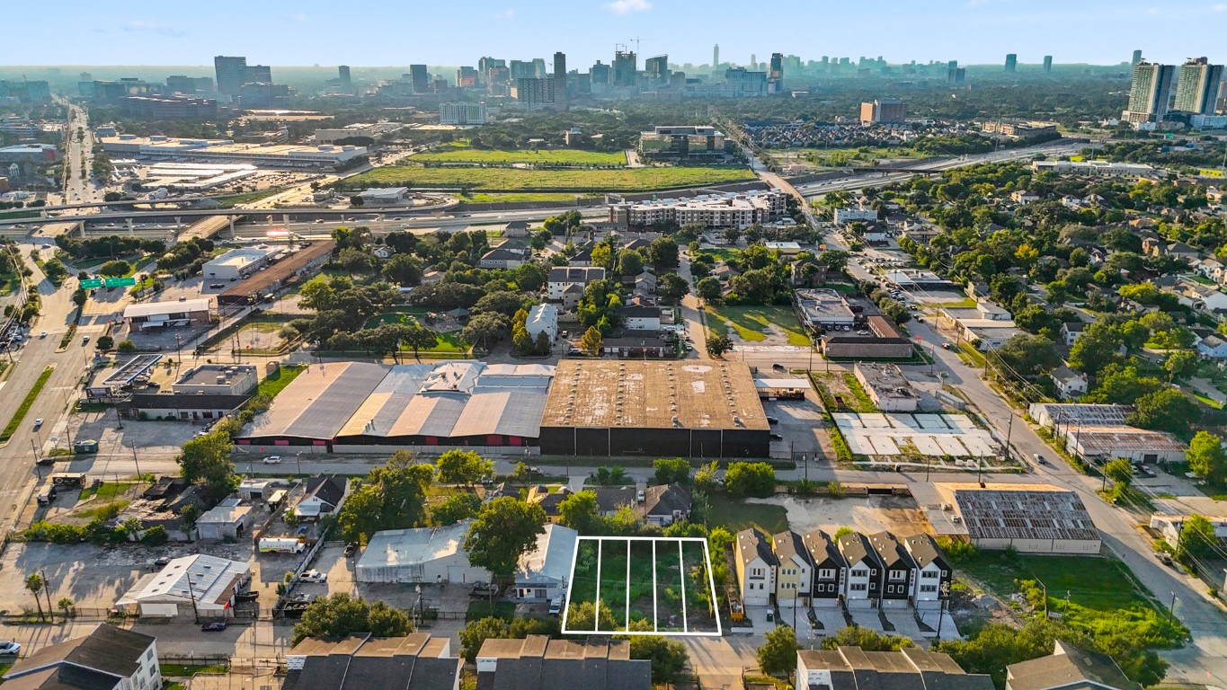 6336 Del Rio Street Houston, TX 77021 - Photo 17 of 21