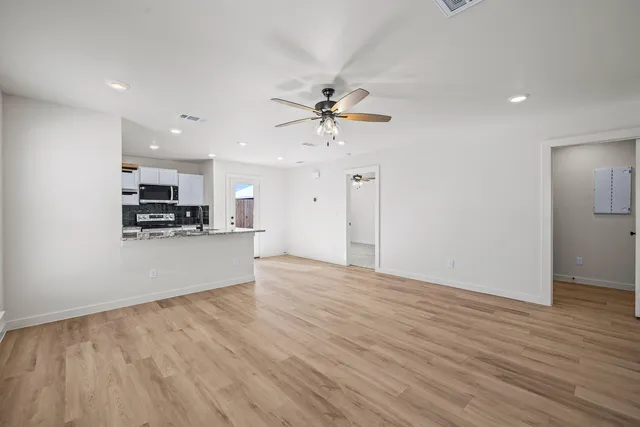 $1,550 | 517 East 23rd Street, Wolfforth, TX 79382