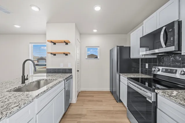 $1,550 | 517 East 23rd Street, Wolfforth, TX 79382