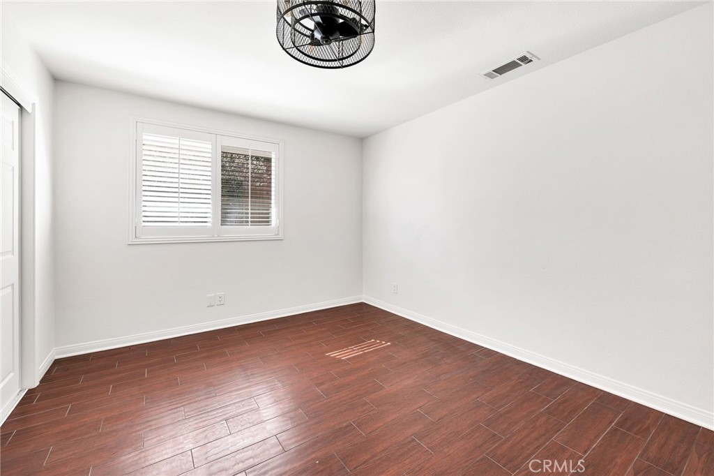 26655 Del Rosa Drive Hemet, CA 92544 - Photo 30 of 57 an empty room with a window