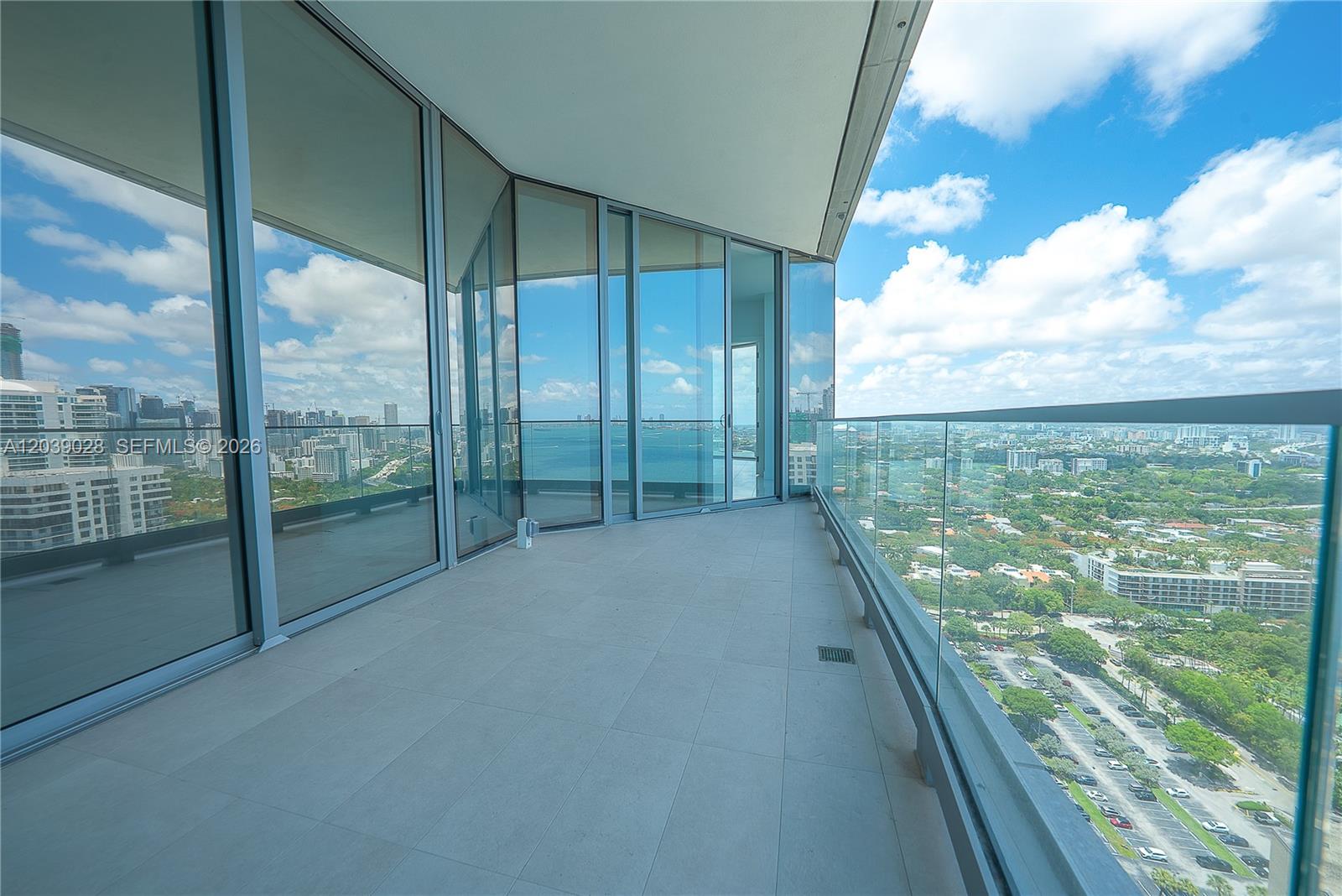 175 Southeast 25th Road, Unit 2704 Miami, FL 33129 - Photo 13 of 26
