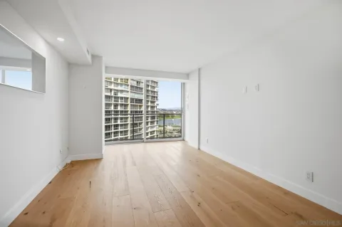 $1,439,000 | 1760 Avenida Del Mundo, Unit 801, Coronado, CA 92118