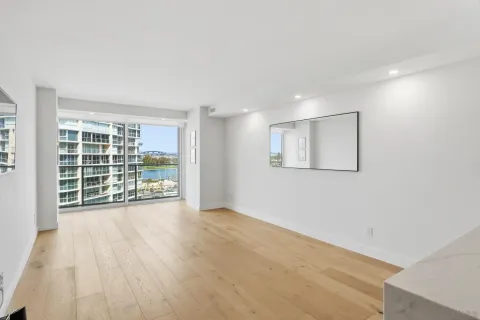 $1,439,000 | 1760 Avenida Del Mundo, Unit 801, Coronado, CA 92118