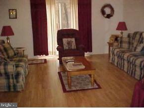 84 Oxycocus Road Manahawkin, NJ 08050 - Photo 4 of 7 Gallery Image 4