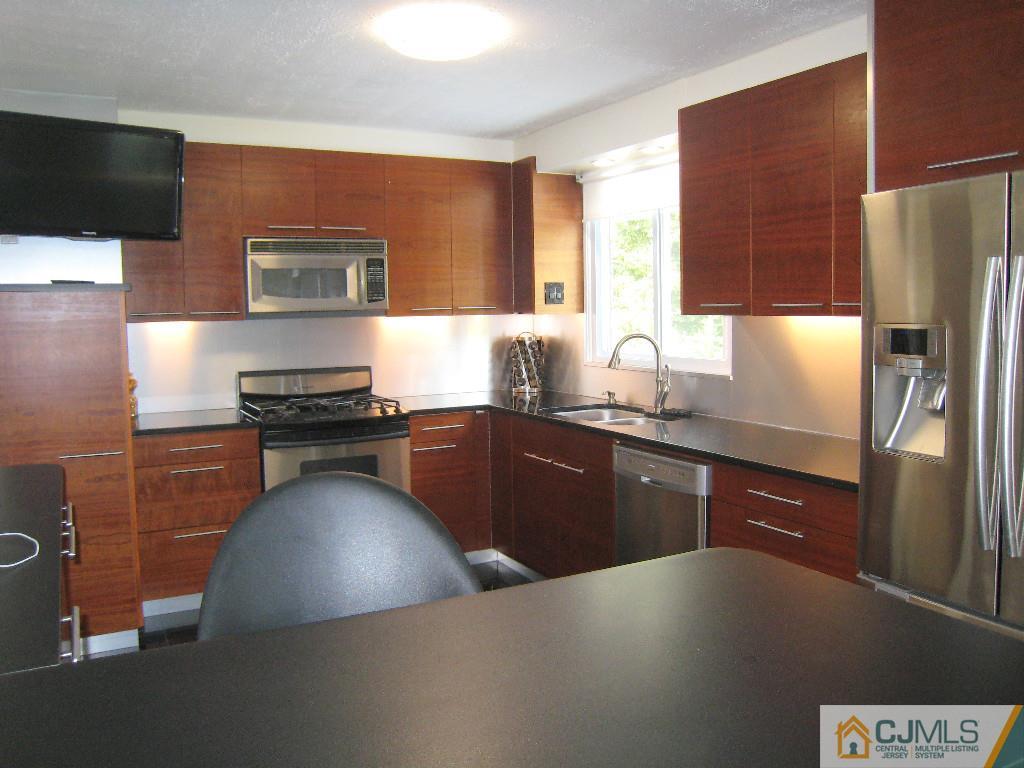 3 University Road East Brunswick, NJ 08816 - Photo 11 of 25 Gallery Image 11