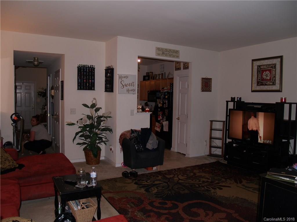 5040 Prosperity Ridge Road Charlotte, NC 28269 - Photo 11 of 19 Gallery Image 11