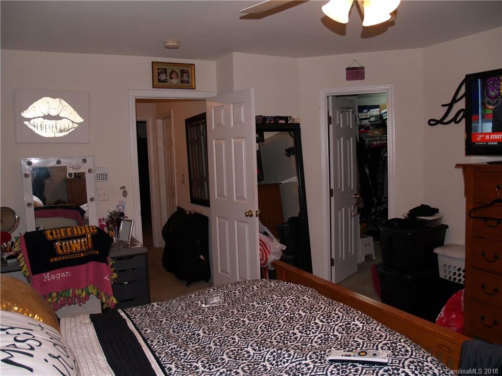 5040 Prosperity Ridge Road Charlotte, NC 28269 - Photo 15 of 19 Gallery Image 15