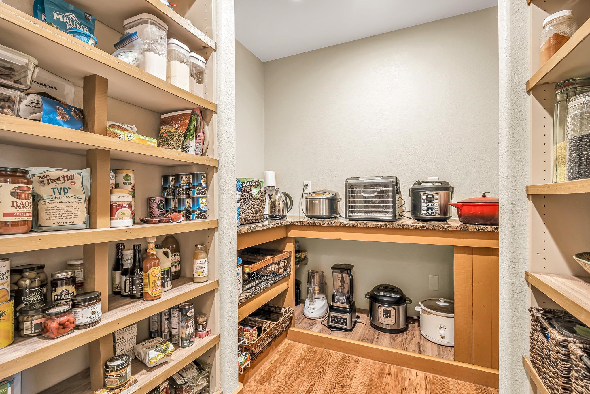 2374 Rana Road Grand Junction, CO 81507 - Photo 12 of 42 Gallery Image 12