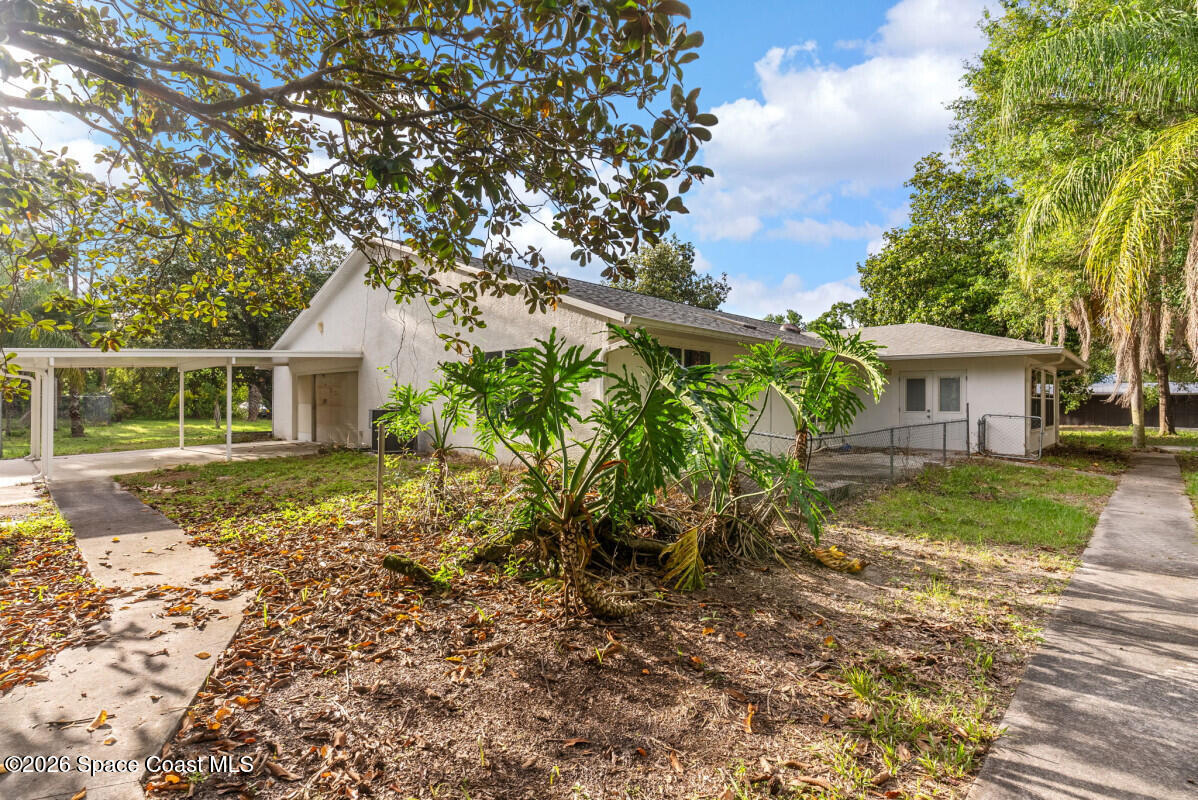 2493 Adamson Road Cocoa, FL 32926 - Photo 10 of 46 11